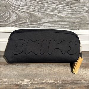 NWT SKIMS Neoprene Clutch Case Zip Pouch In Black Onyx